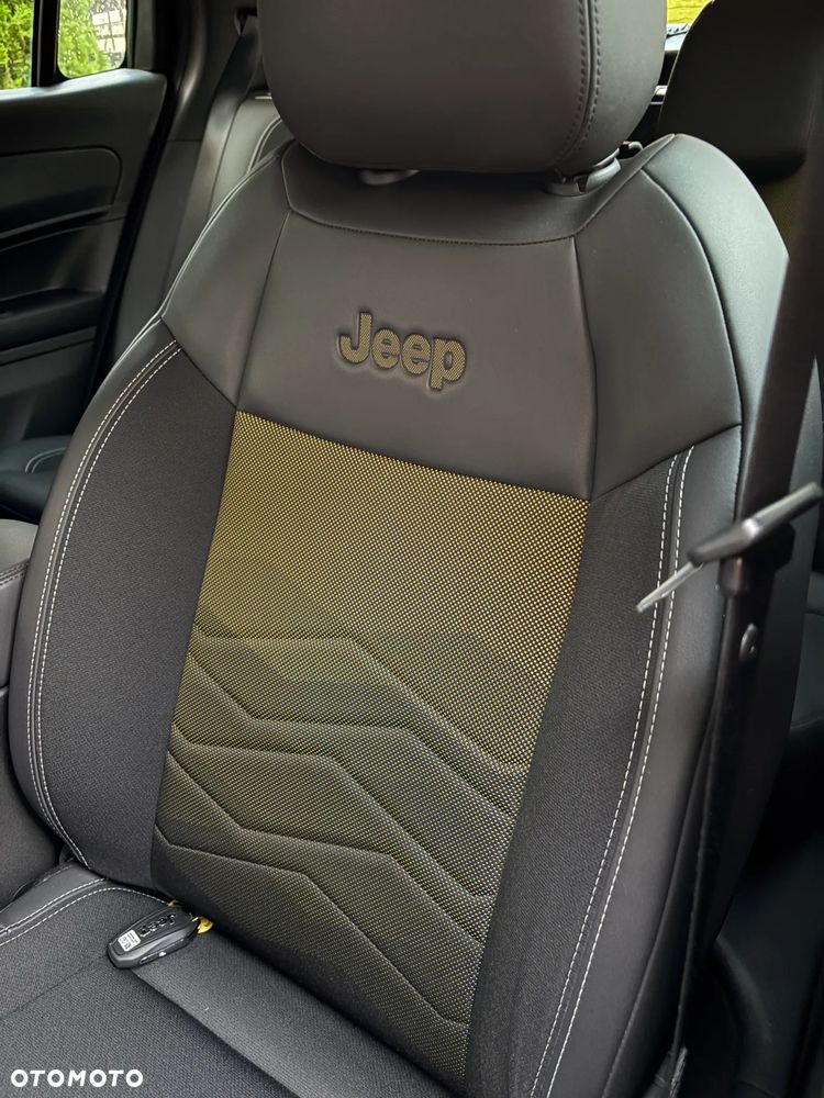 Jeep Avenger 1.2 GSE T3 Longitude Winter Edition FWD - 8