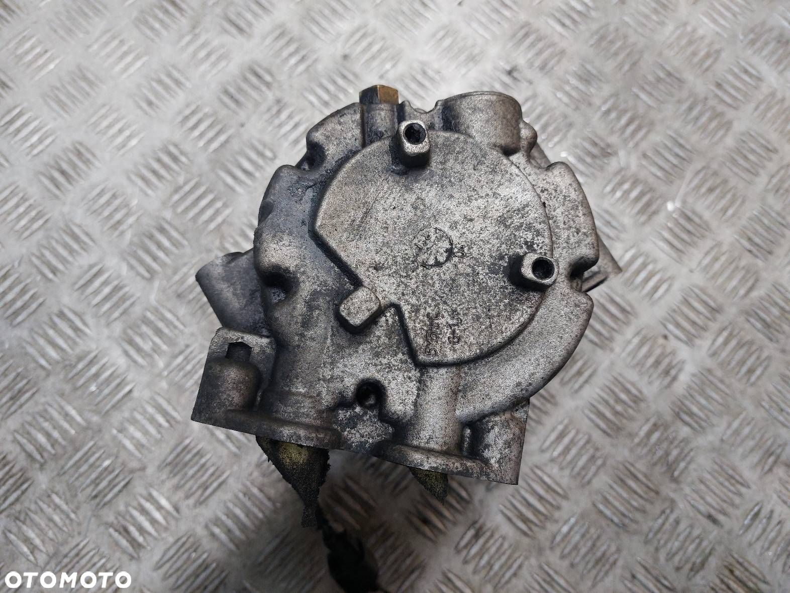 SPRĘŻARKA KOMPRESOR KLIMATYZACJI FORD C-MAX I 1.6 TDCI - 4