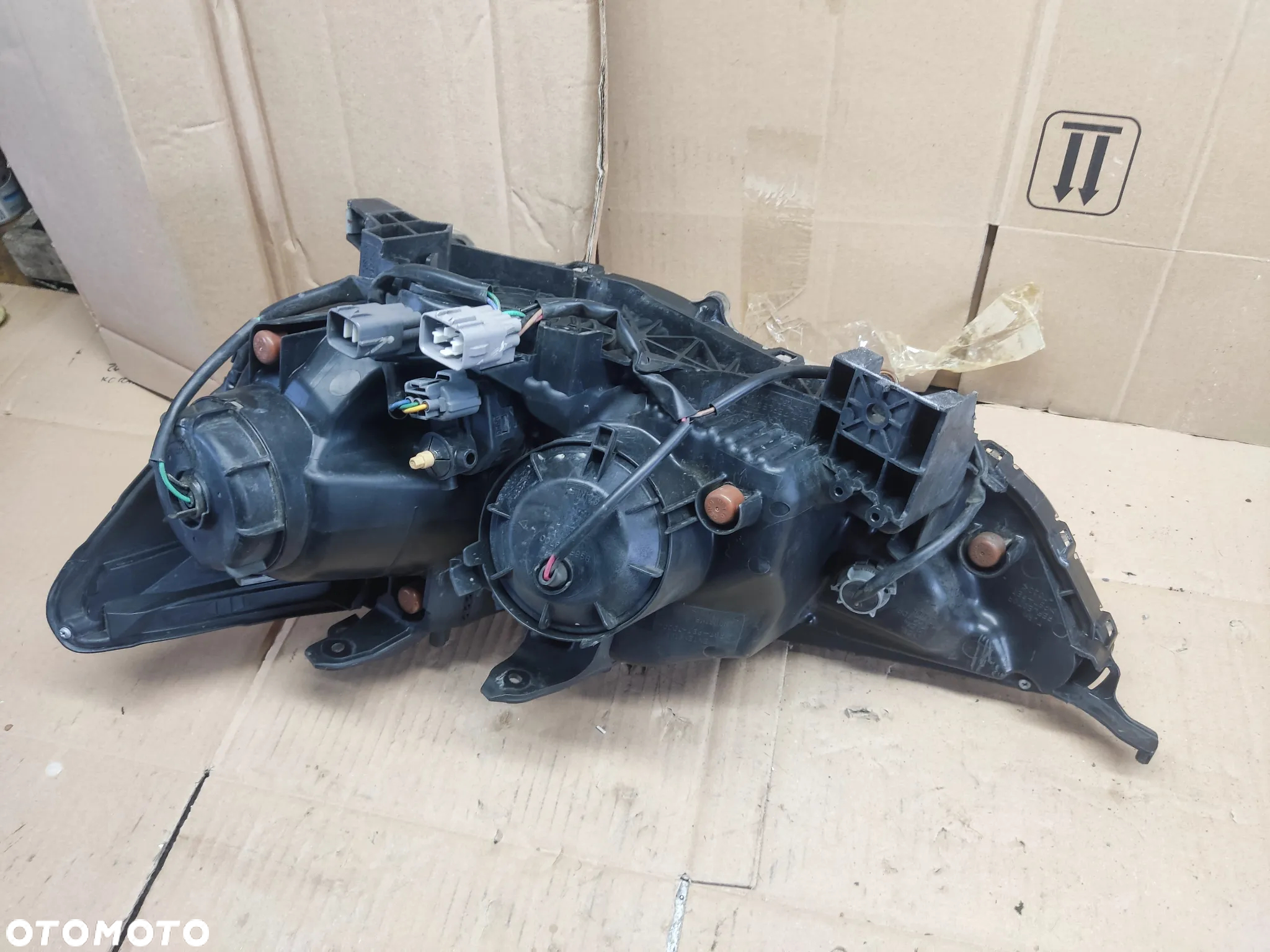 mitsubishi asx lampa przód prawa europa orginał - 3