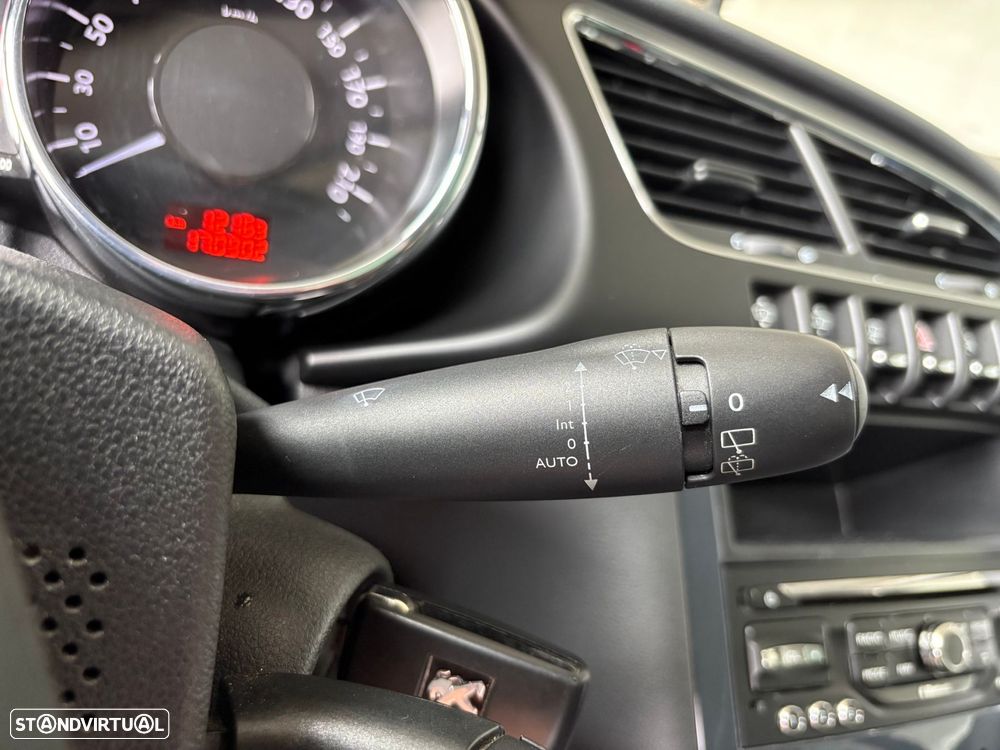 Peugeot 3008 1.6 HDi Allure - 20