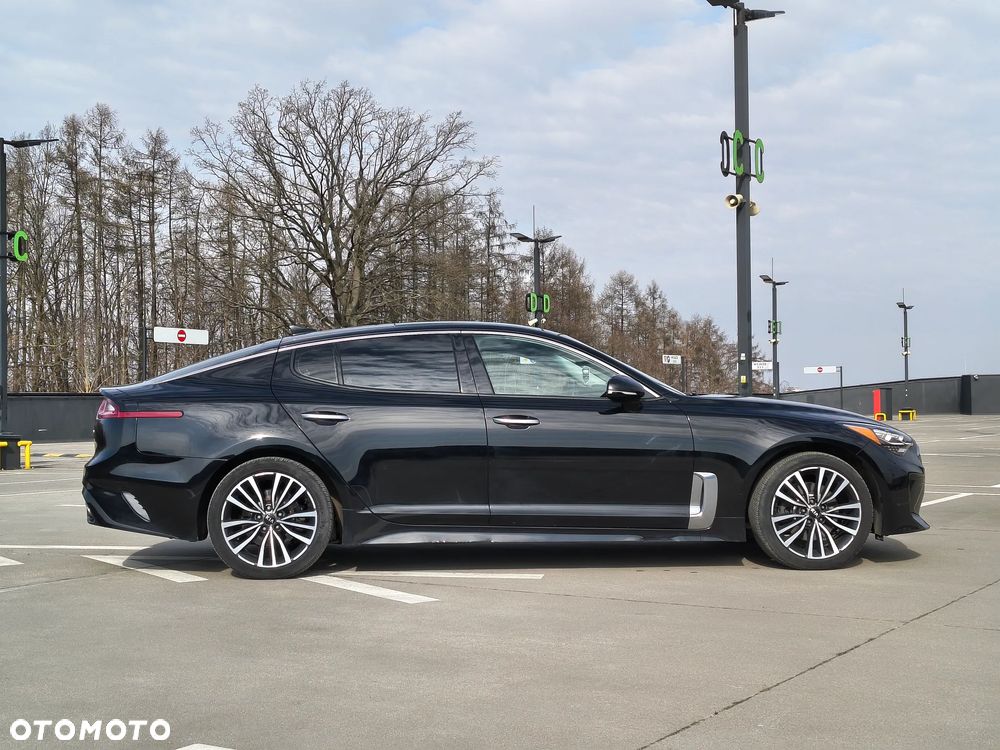 Kia Stinger 2.0 T-GDI GT Line - 3