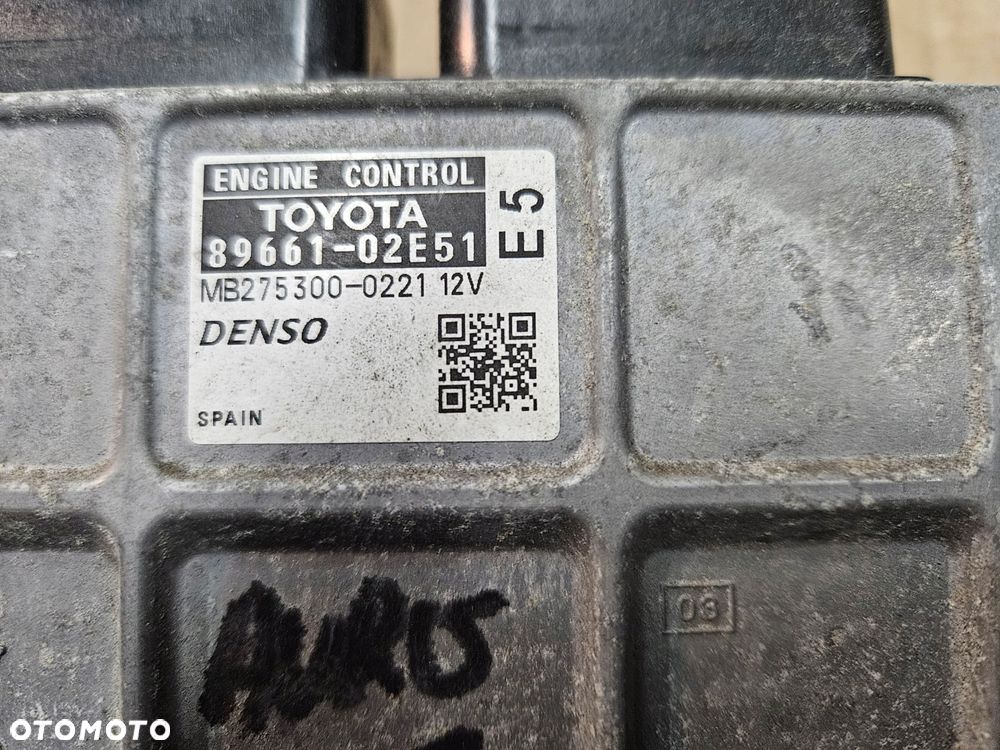 toyota auris 07-09 1.6 zestaw kluczyk komputer 02e51 - 2