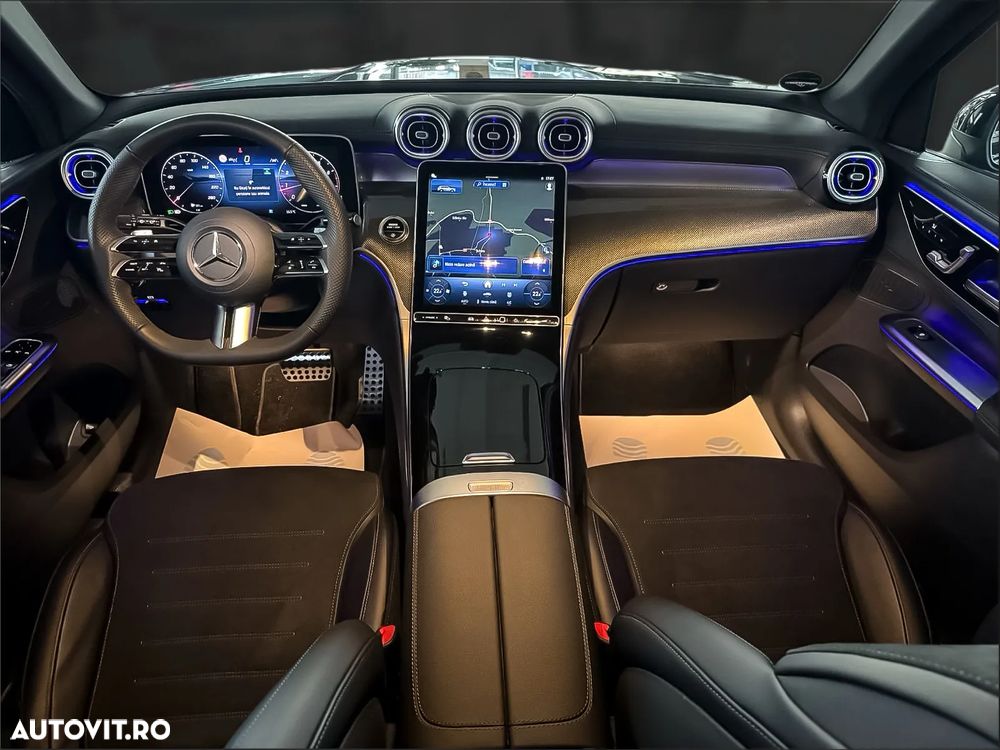 Mercedes-Benz GLC 200 4Matic 9G-TRONIC AMG Line Advanced - 12