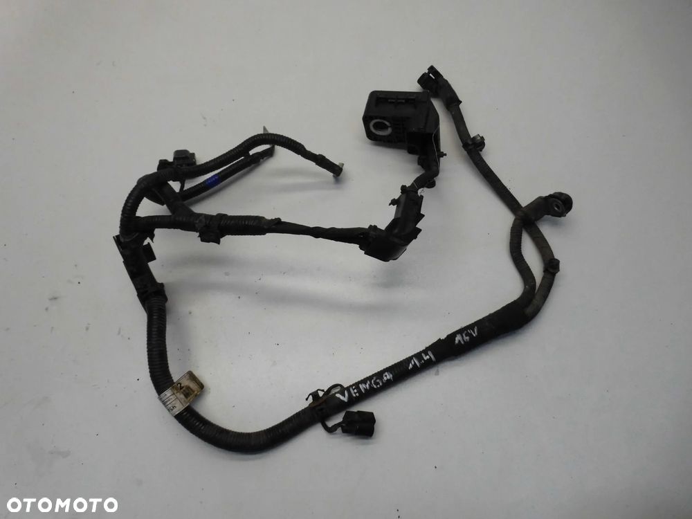 WIĄZKA ALTERNATORA ROZRUSZNIKA KLEMA PLUSOWA KIA VENGA 1.4 16V