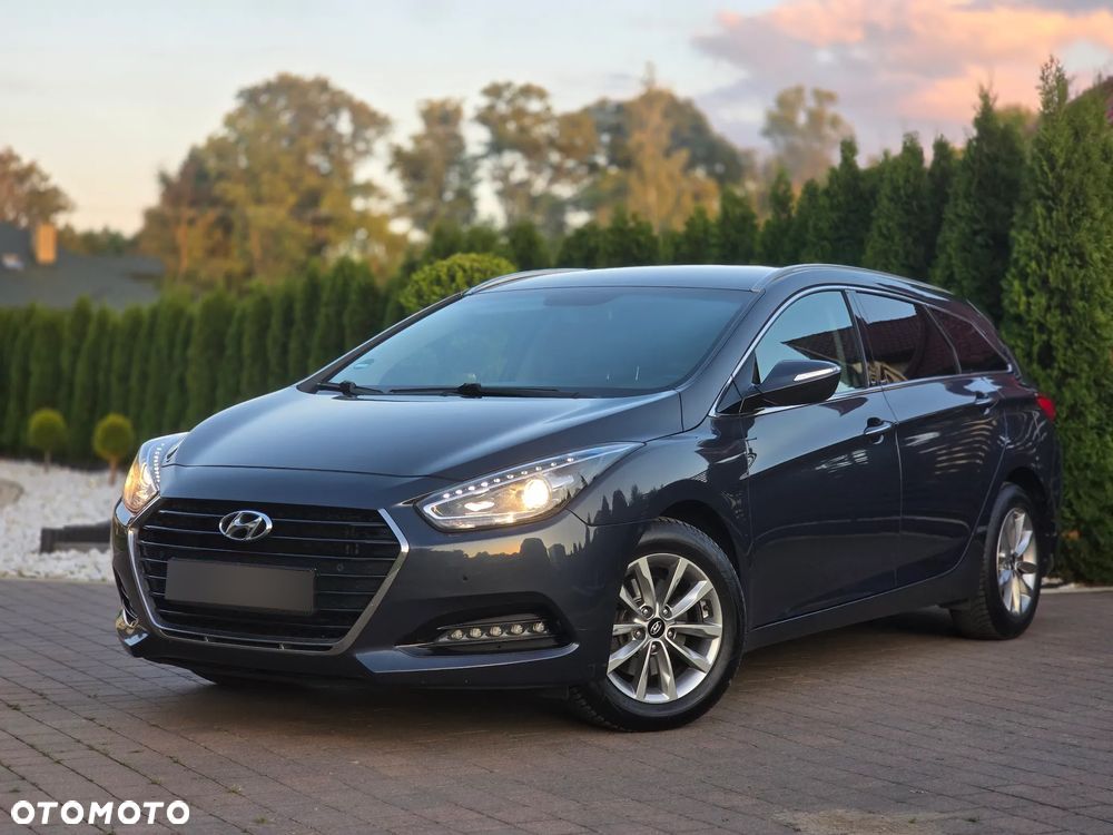 Hyundai i40 Kombi 1.7 CRDi Premium - 1