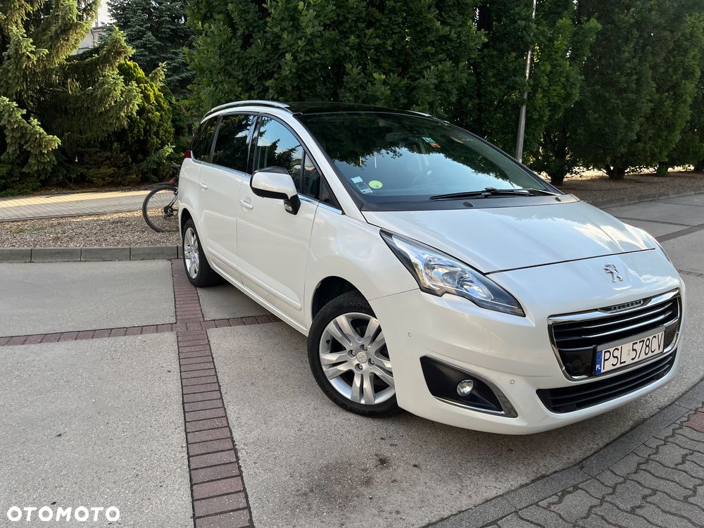 Peugeot 5008 HDI 115 Allure - 6