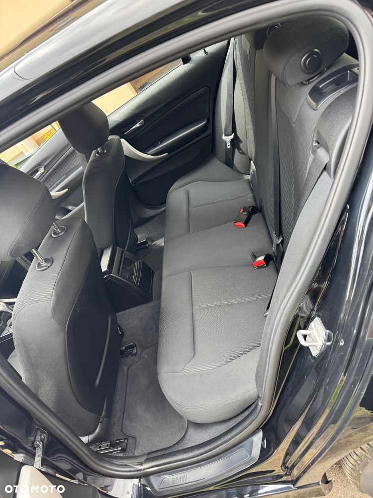 BMW Seria 1 116d - 16