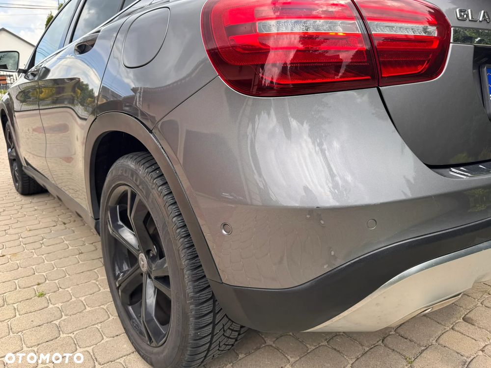 Mercedes-Benz GLA 200 (CDI) d 7G-DCT - 15