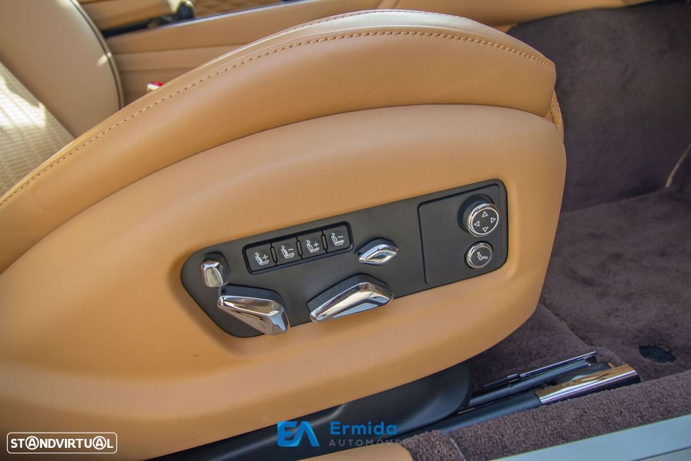 Bentley Flying Spur - 43