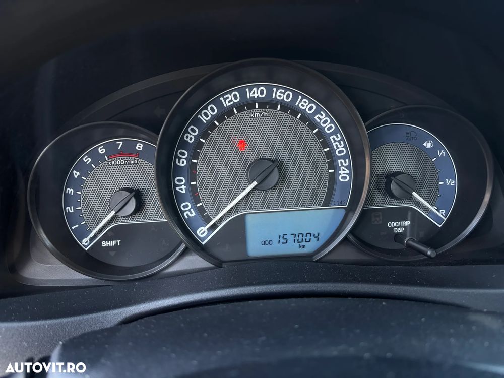 Toyota Auris 1.3 Dual VVT-i Luna - 4