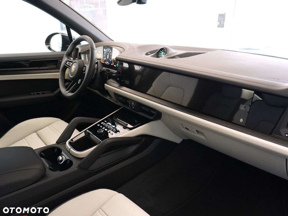 Porsche Cayenne Black Edition - 31