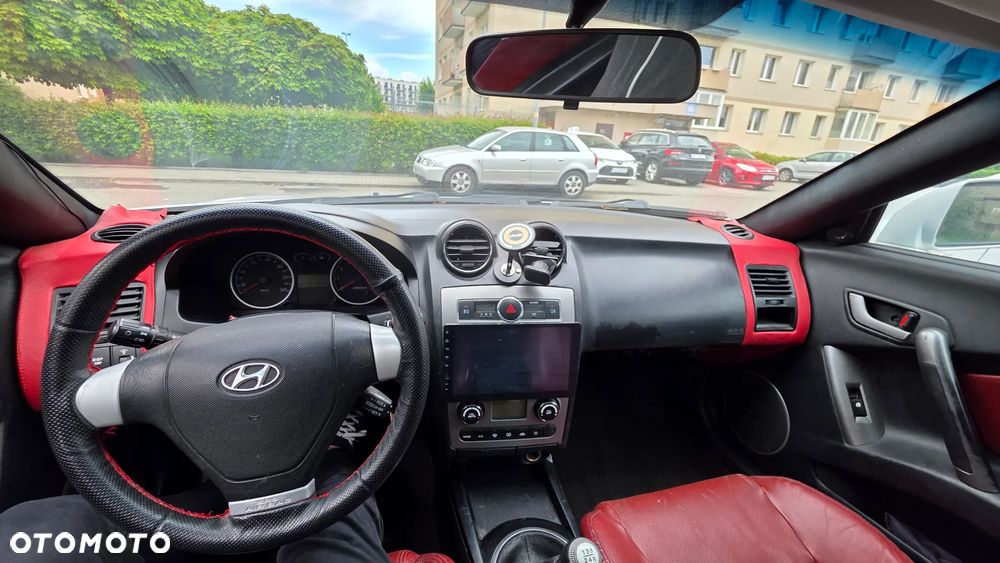 Hyundai Coupe 2.0 GLS - 13