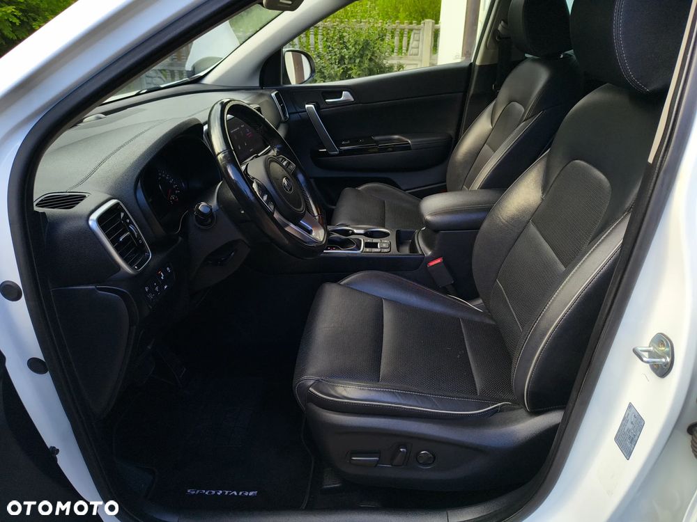 Kia Sportage 1.6 CRDI AWD Eco-Dynamics+ (48V M-H) DCT Black Edition - 26