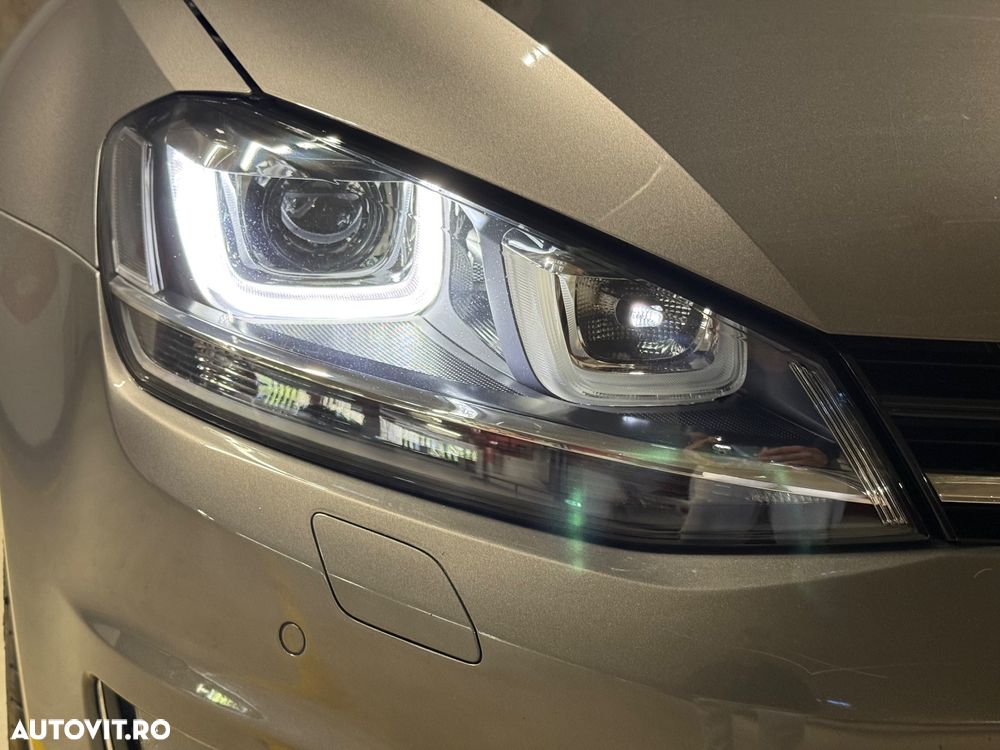 Volkswagen Golf 1.4 TSI BMT Highline - 9