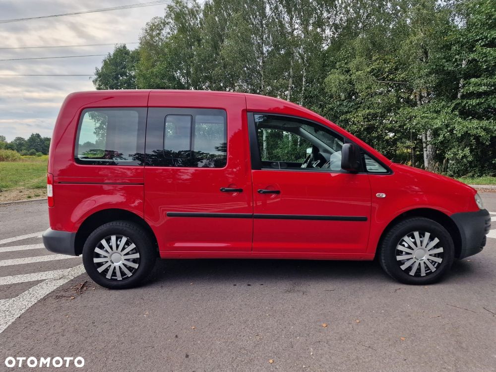 Volkswagen Caddy Life BlueMotion - 8
