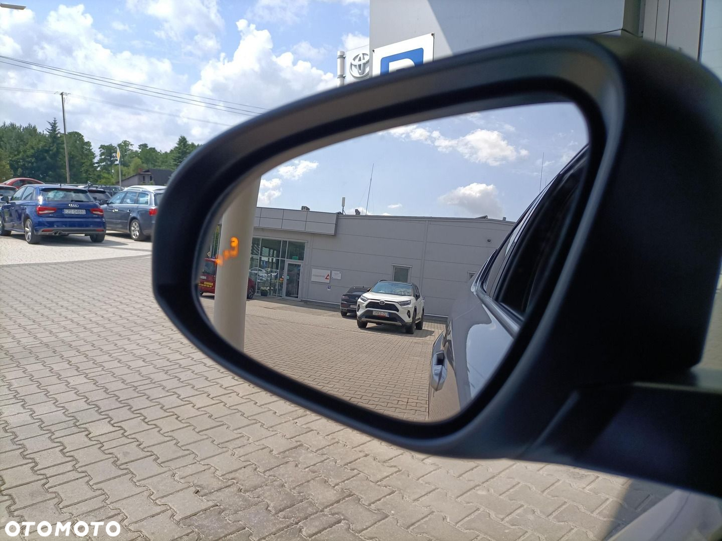 Toyota C-HR 1.2 T Dynamic - 15