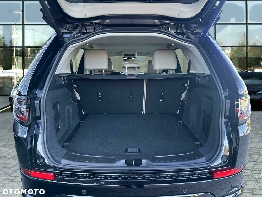 Land Rover Discovery Sport - 22
