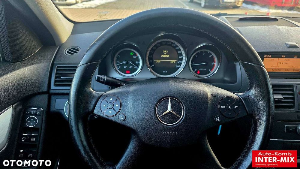 Mercedes-Benz Klasa C 250 CDI Avantgarde Edition - 24