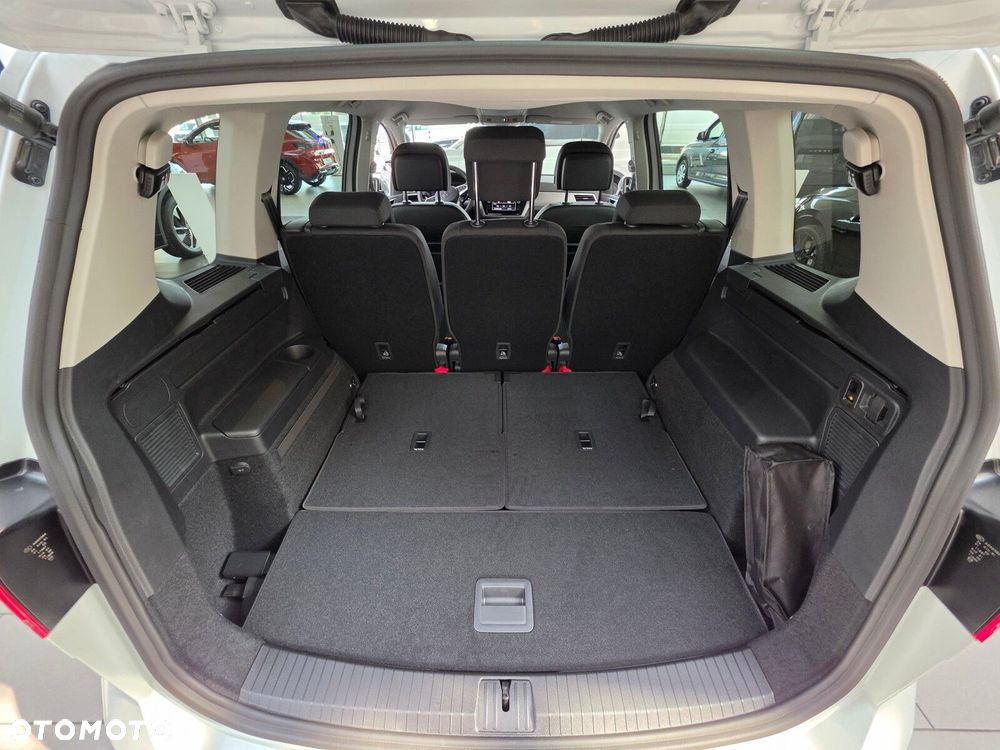 Volkswagen Touran 1.5 TSI EVO Comfortline Plus DSG - 11
