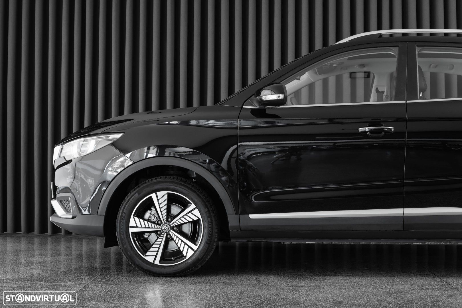 MG ZS EV 44.5 kWh Luxury - 6