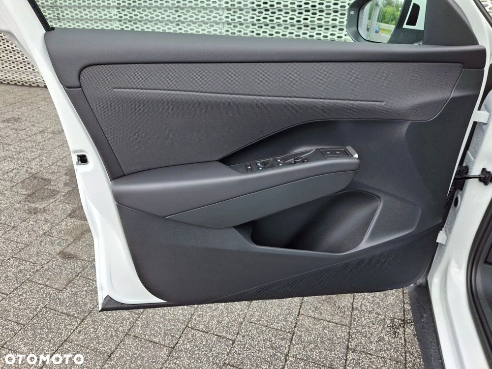 Volkswagen T-Roc 1.5 eTSI Life DSG - 10