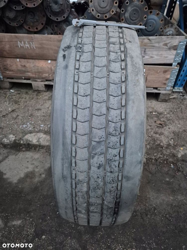 OPONA KOŁO MICHELIN X MULTI 285 70 R 19,5 7mm - 1