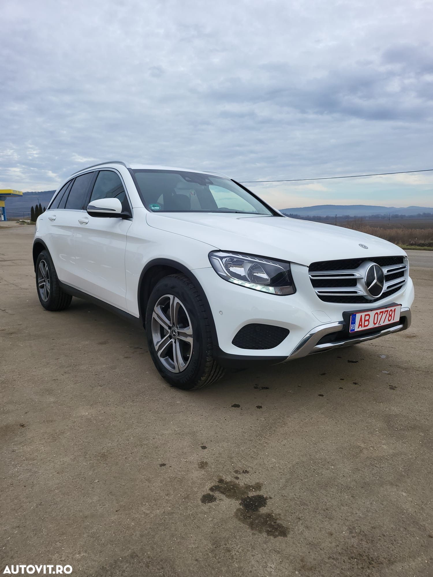 Mercedes-Benz GLC 250 4Matic 9G-TRONIC - 1