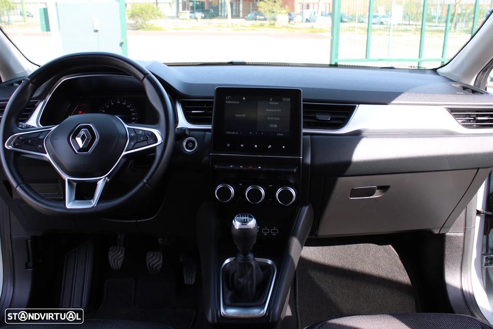 Renault Captur 1.0 TCe Techno Bi-Fuel - 11