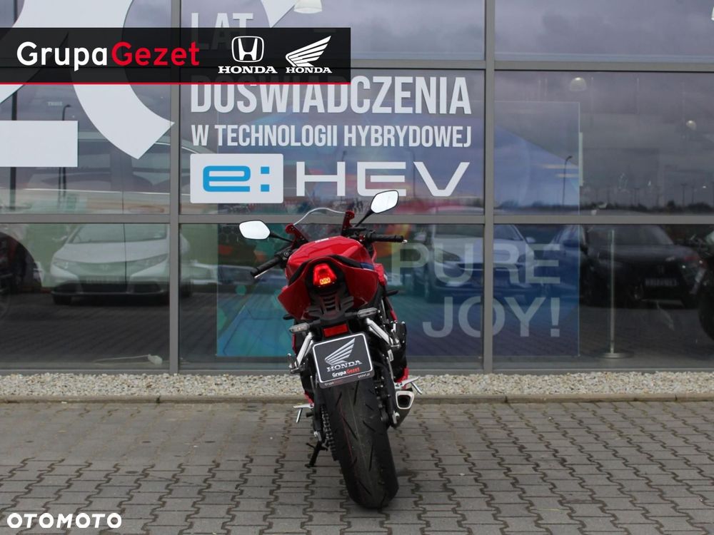 Honda CBR - 6