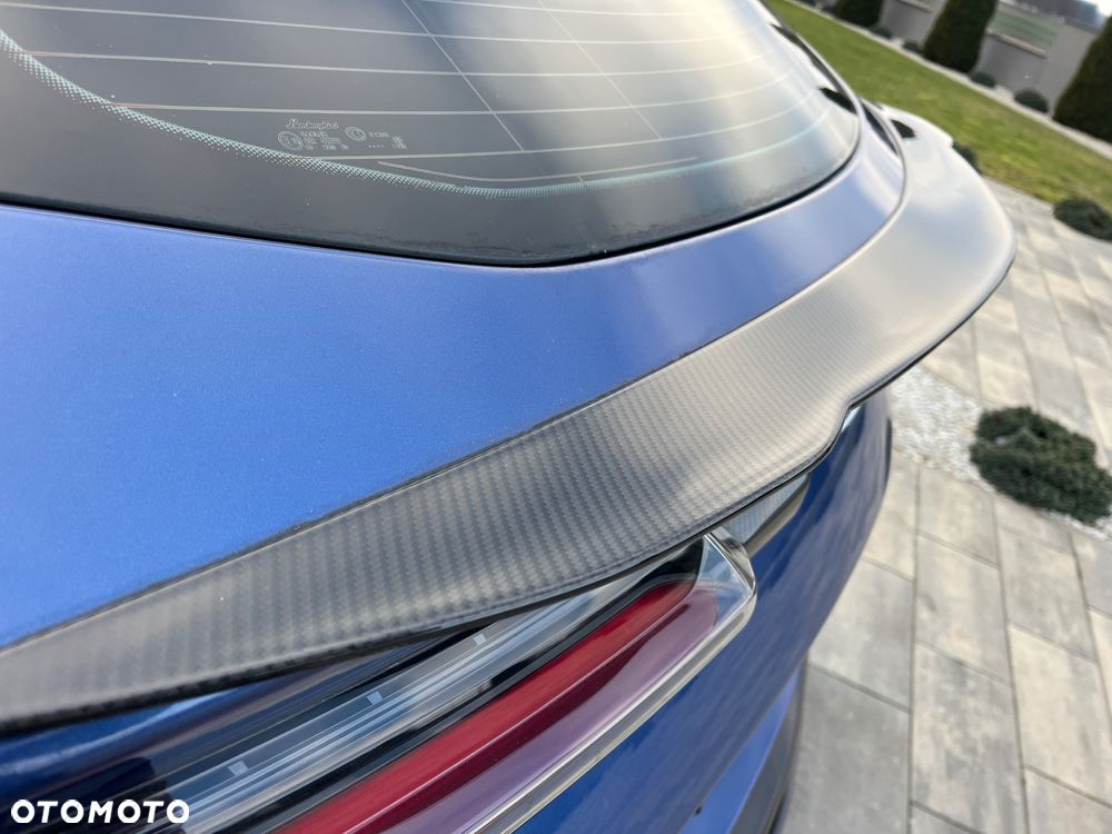 Lamborghini Urus - 18