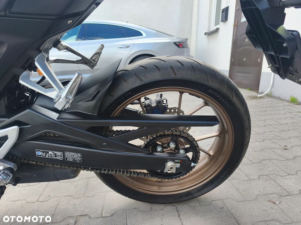 Honda CB - 15