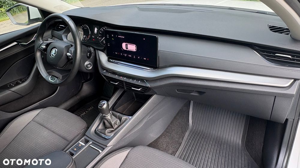 Skoda Octavia 2.0 TDI Exclusive - 27