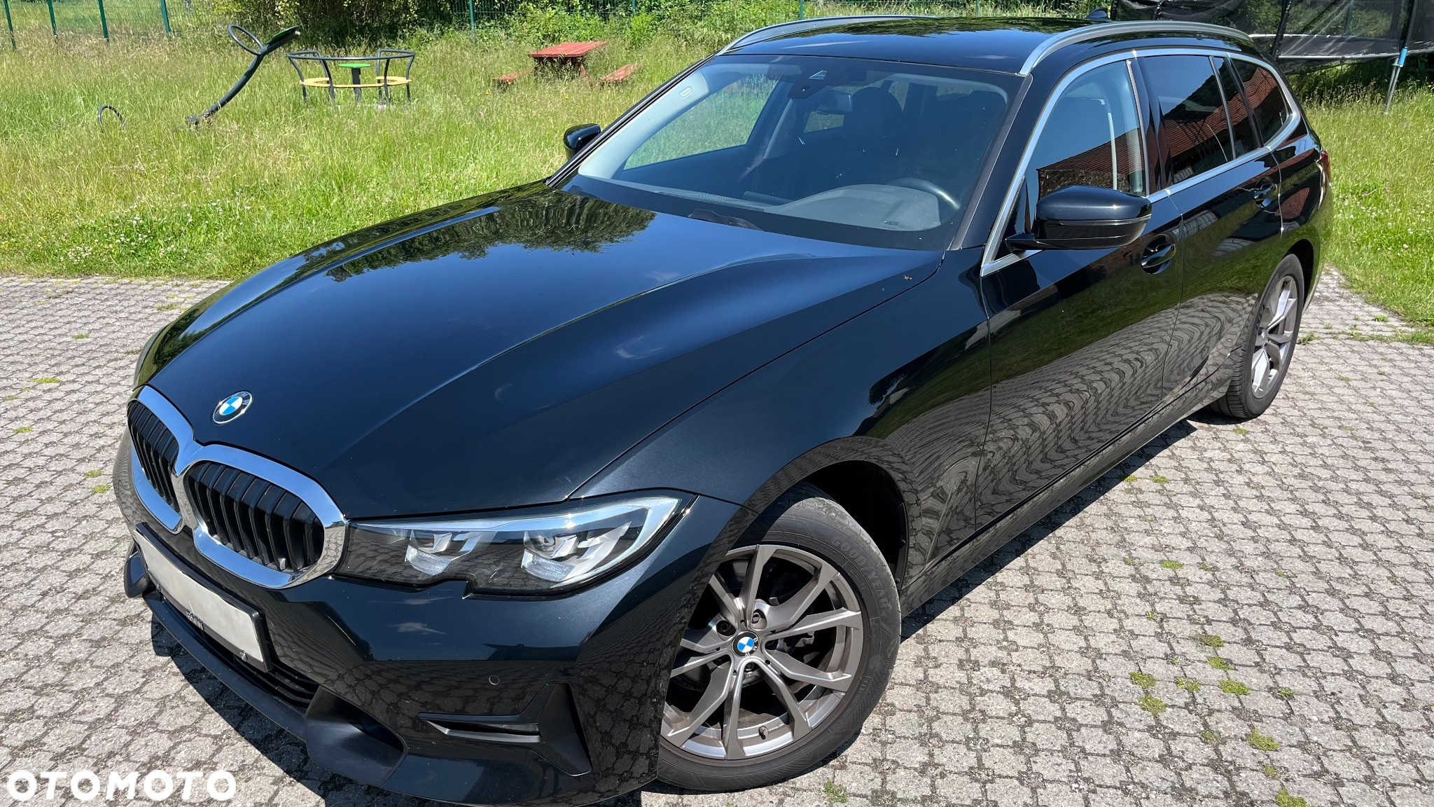 BMW Seria 3 320d Sport Line - 2