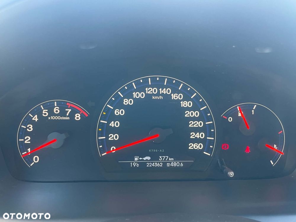 Honda Accord 2.0 Executive - 12