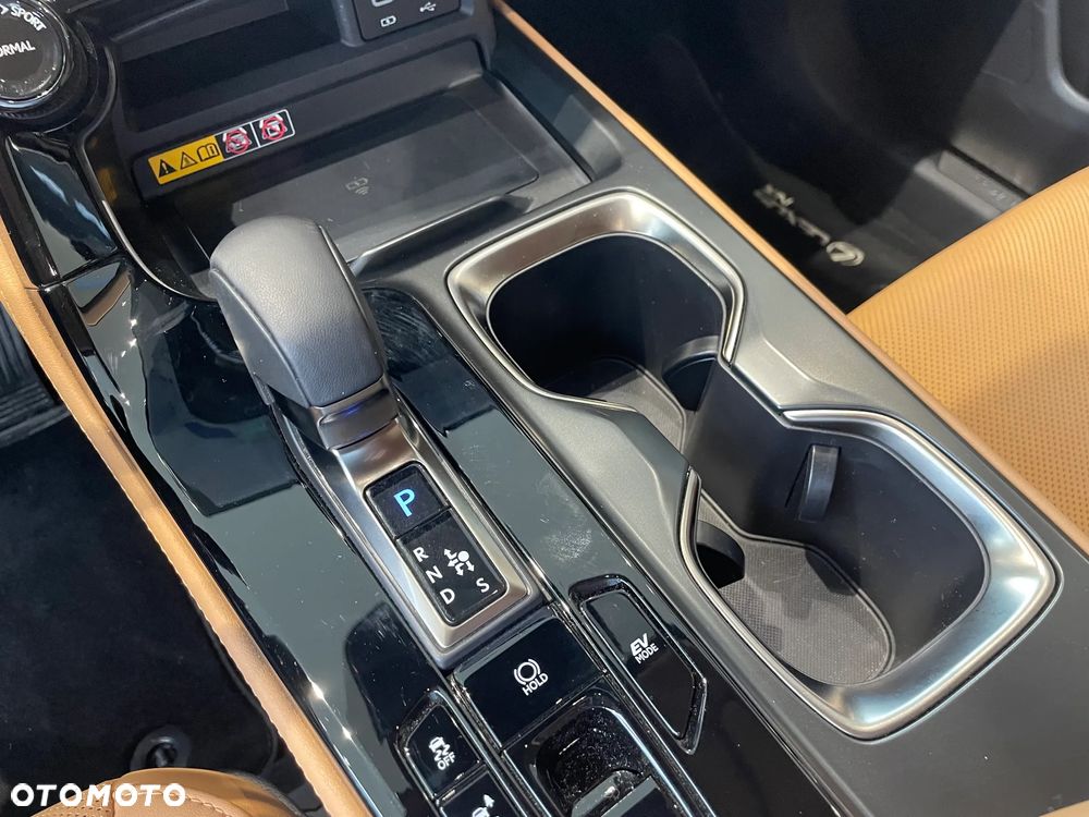 Lexus NX 350h Prestige AWD - 16