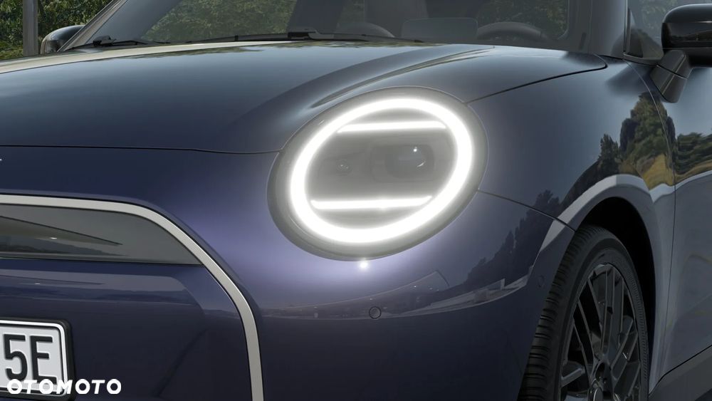 MINI Cooper E Favoured Trim - 8