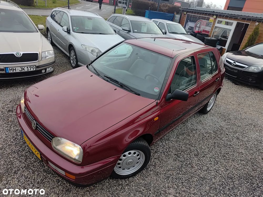 Volkswagen Golf 1.8 - 35