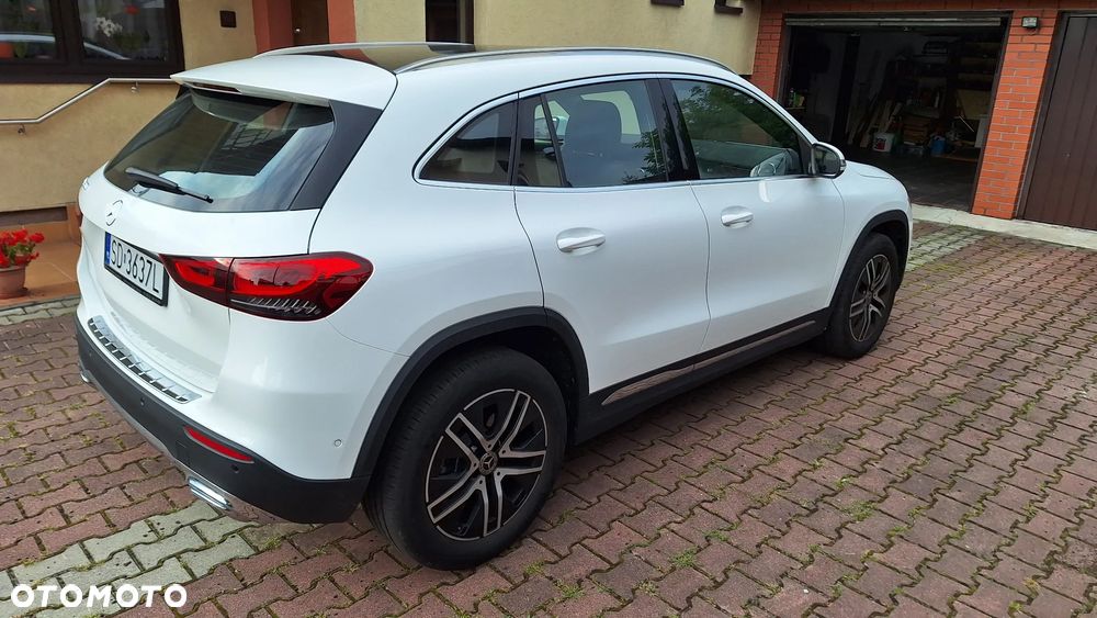 Mercedes-Benz GLA 200 Progressive - 6