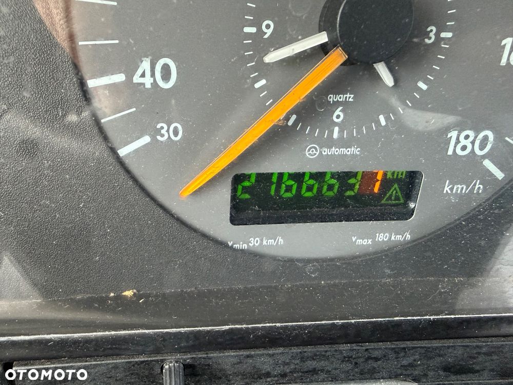 Volkswagen LT 2DM252/W83 - 21