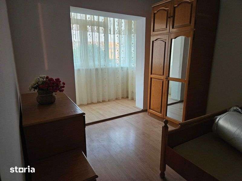 Inchiriez apartament in municipul Calarasi — fotografia 3