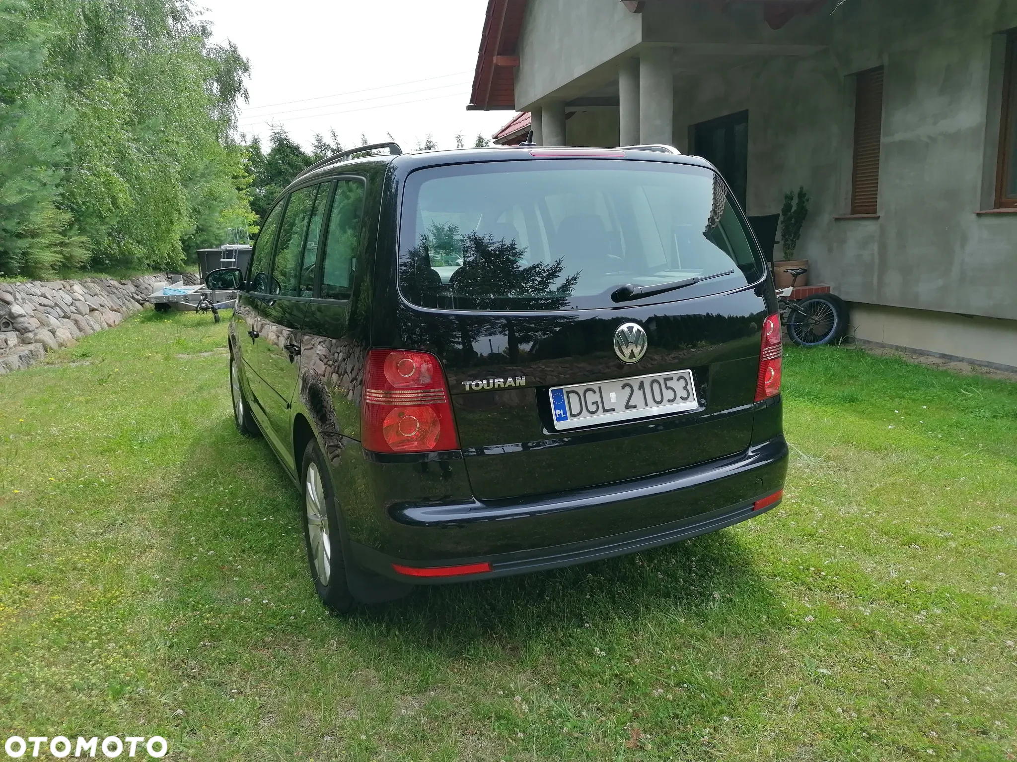 Volkswagen Touran - 5