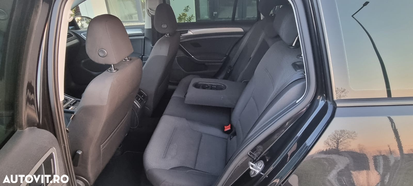 Volkswagen Golf 1.6 TDI BMT Comfortline - 15