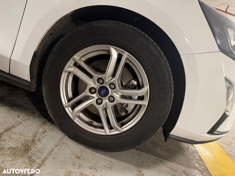 Ford Focus 1.0 EcoBoost Active - 7