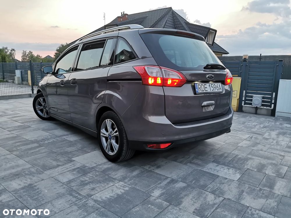 Ford Grand C-MAX - 7