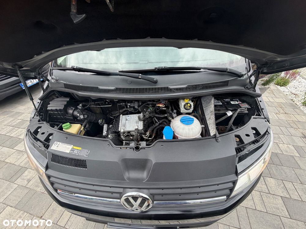 Volkswagen Transporter - 12