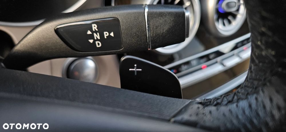 Mercedes-Benz GLC 300 4Matic 9G-TRONIC - 17