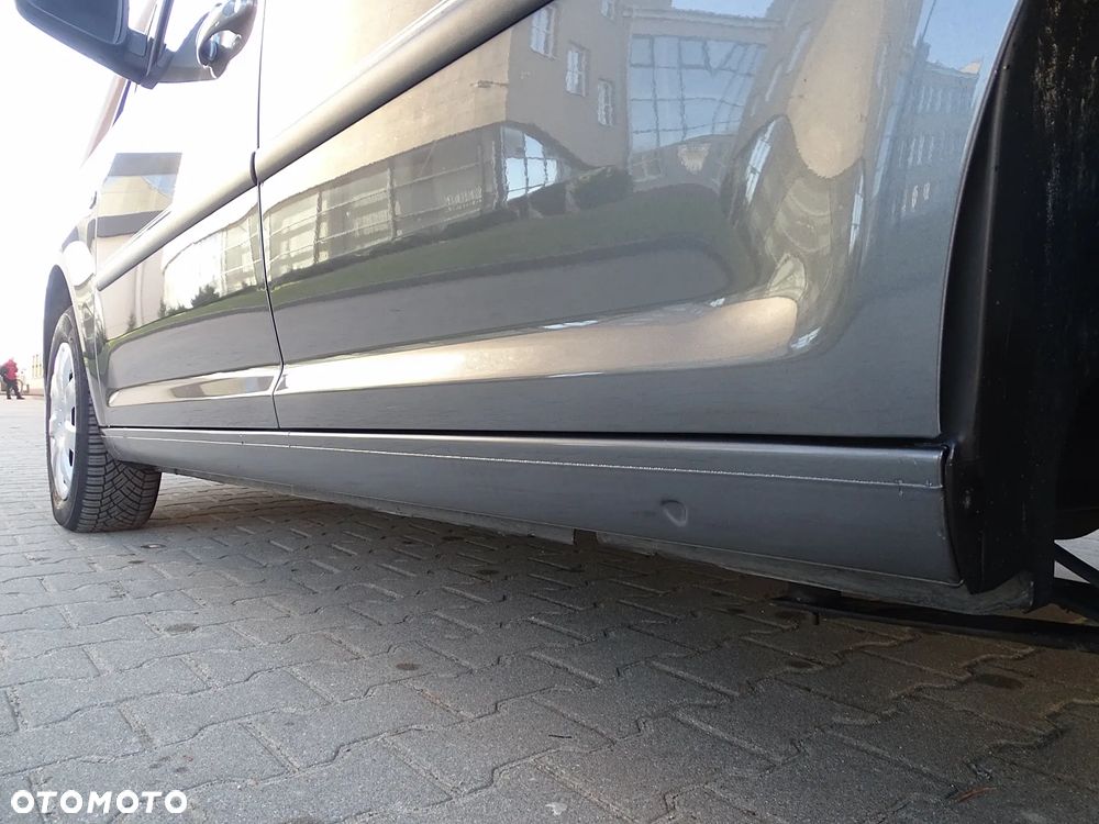 Volkswagen Caddy 1.6 (7-Si.) Edition 30 - 27