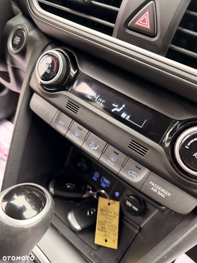 Hyundai Kona 1.6 CRDi DCT Premium - 8