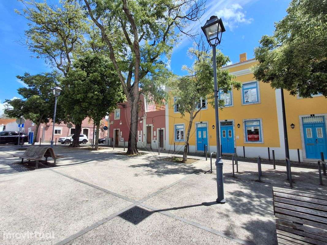 Moradia T6 para venda - Grande imagem: 2/8