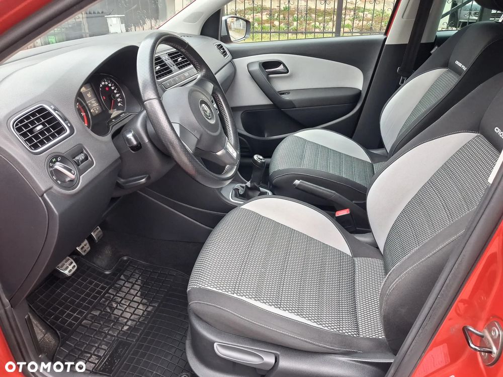Volkswagen Polo Cross - 14